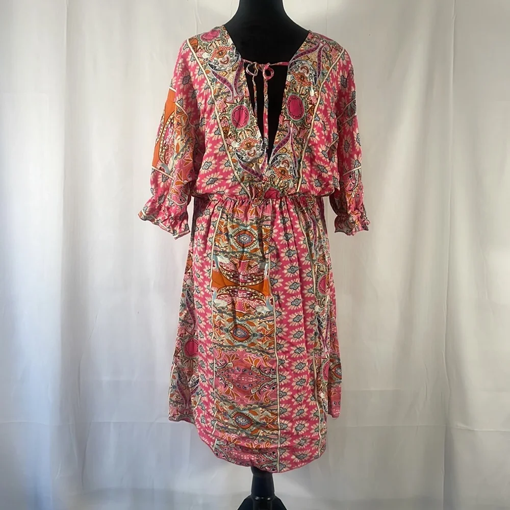 Pink multi colored hanker chief dress,V neck,tie in back,floral print,mid sleeve - Picture 3 of 12
